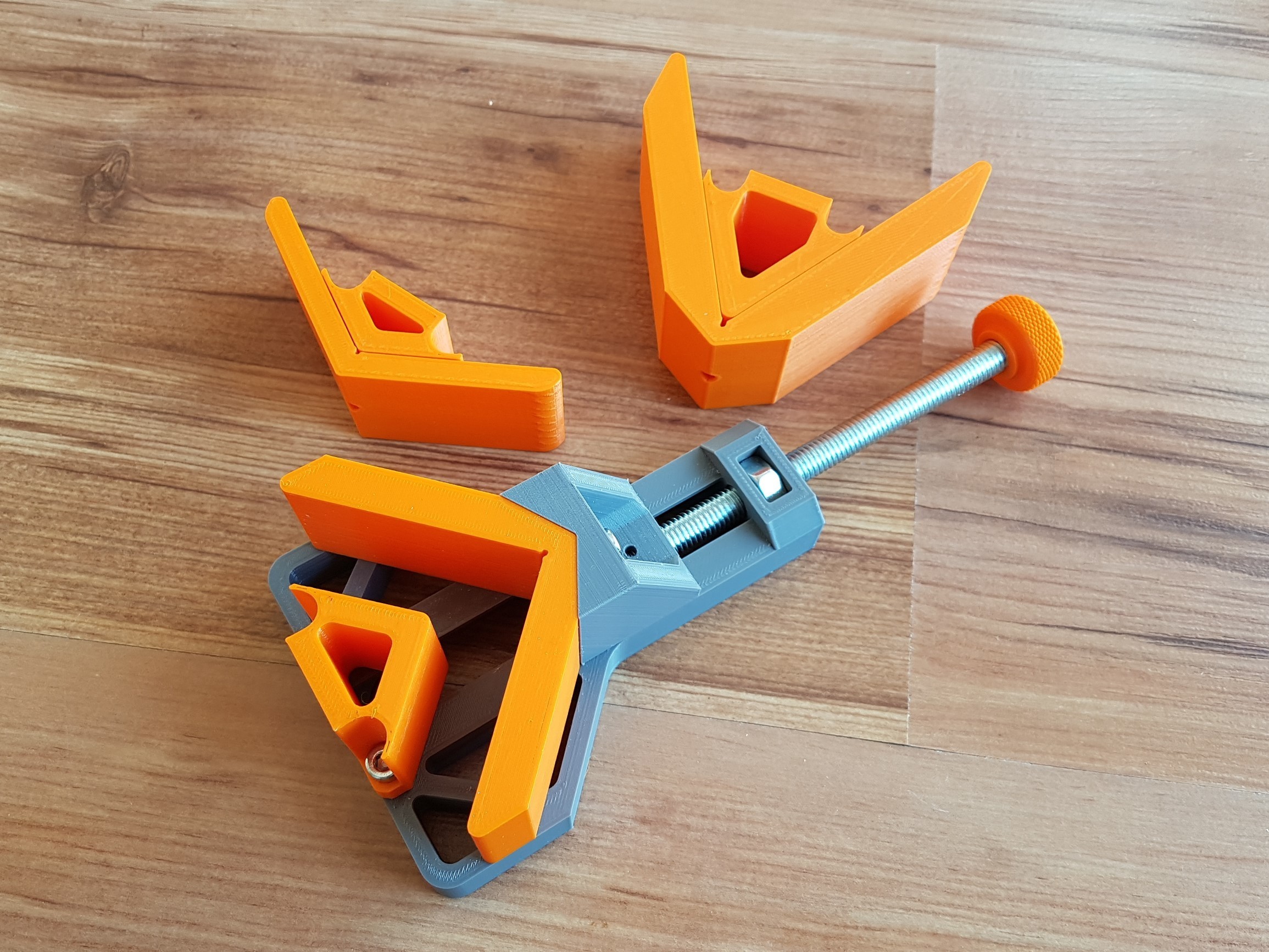 Download Free STL File Corner Clamp 3D Printing Model Cults